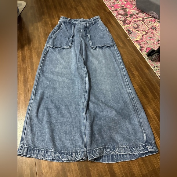 YFB young fabulous and broke wide leg pull on jeans with pockets size XS - Picture 8 of 9